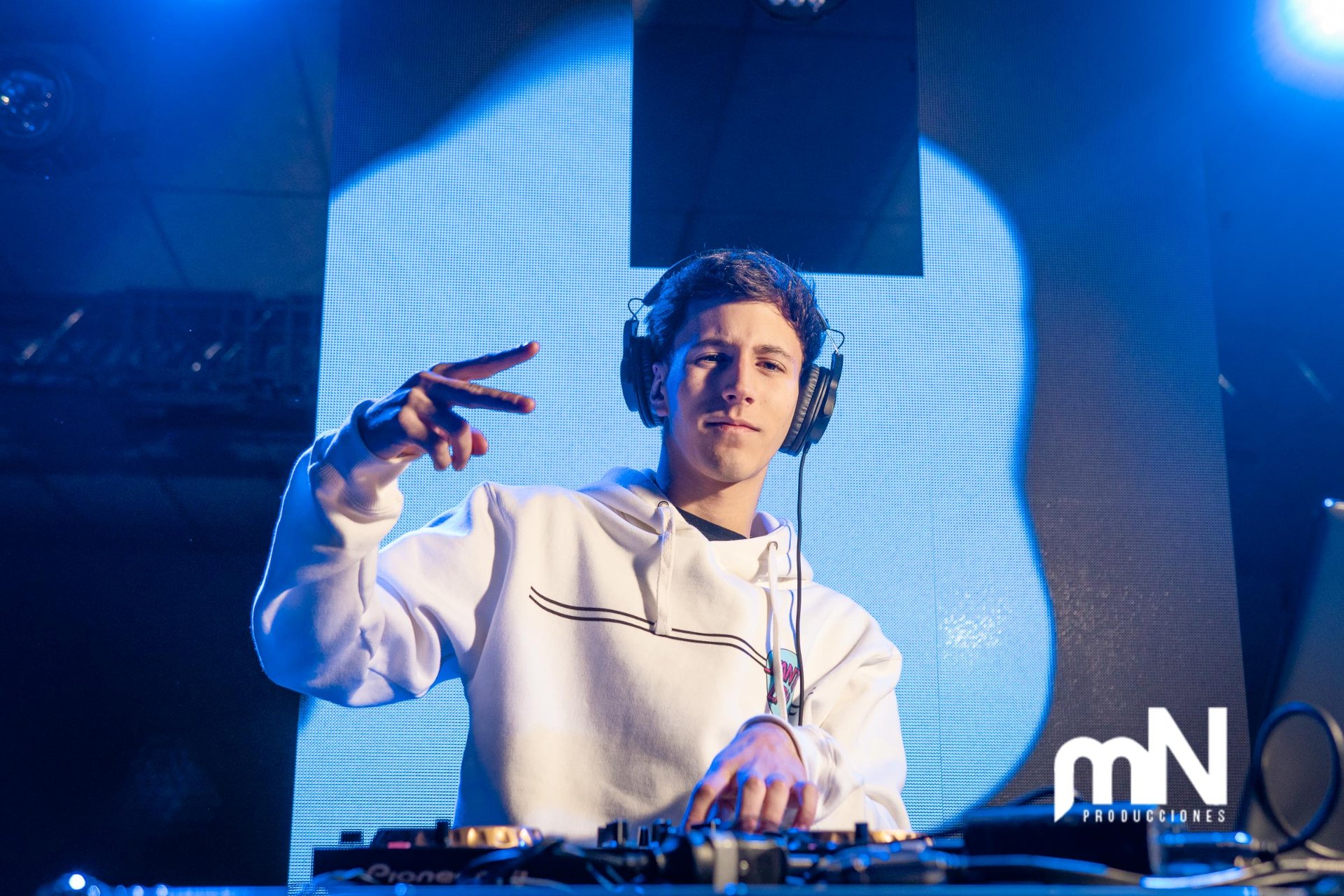 DJ Mati Pe en cabina